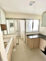 Grandeur 8 (D20), Condominium #625392221
